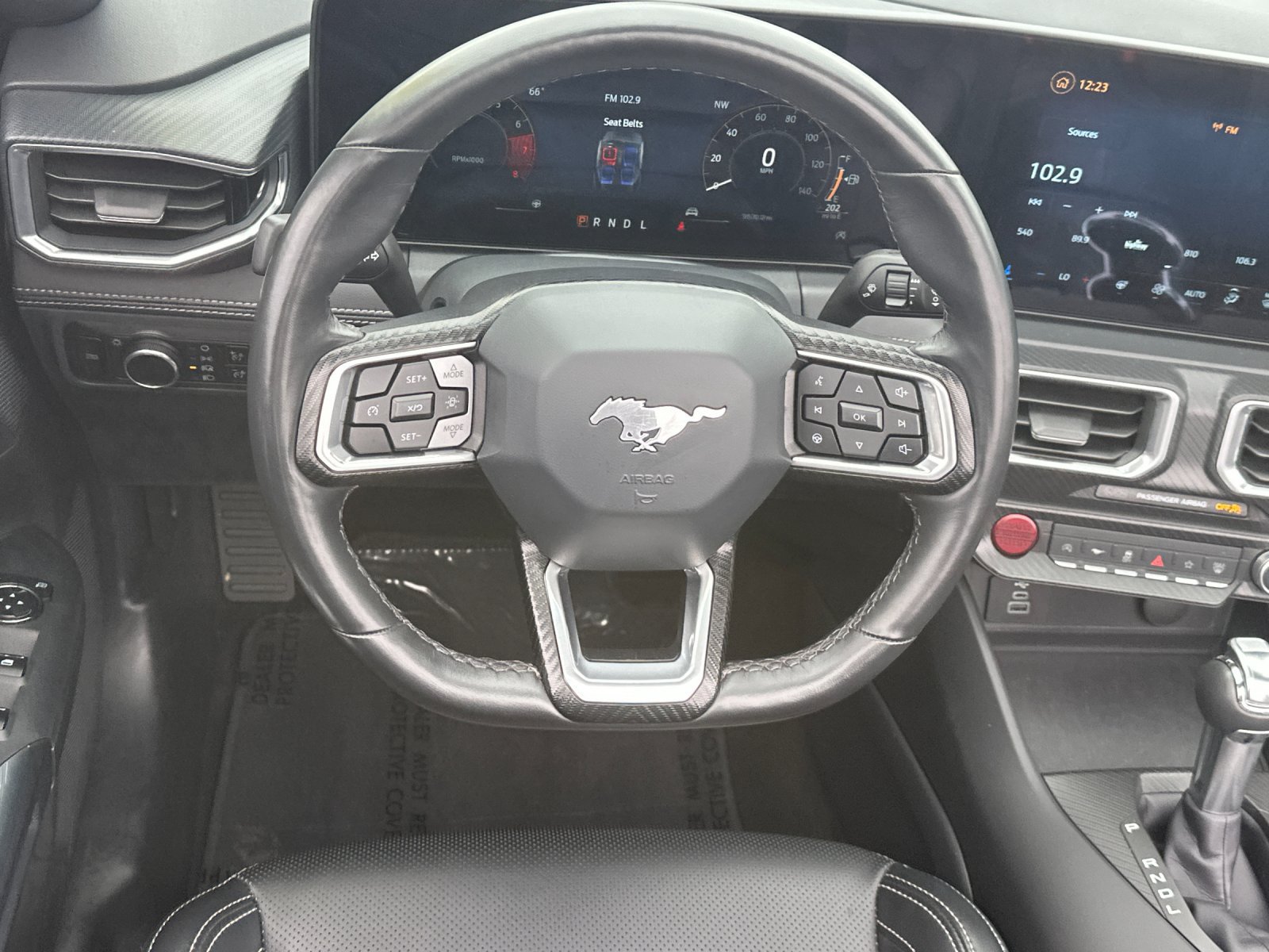 Used 2025 Ford Mustang Premium RWD image 15