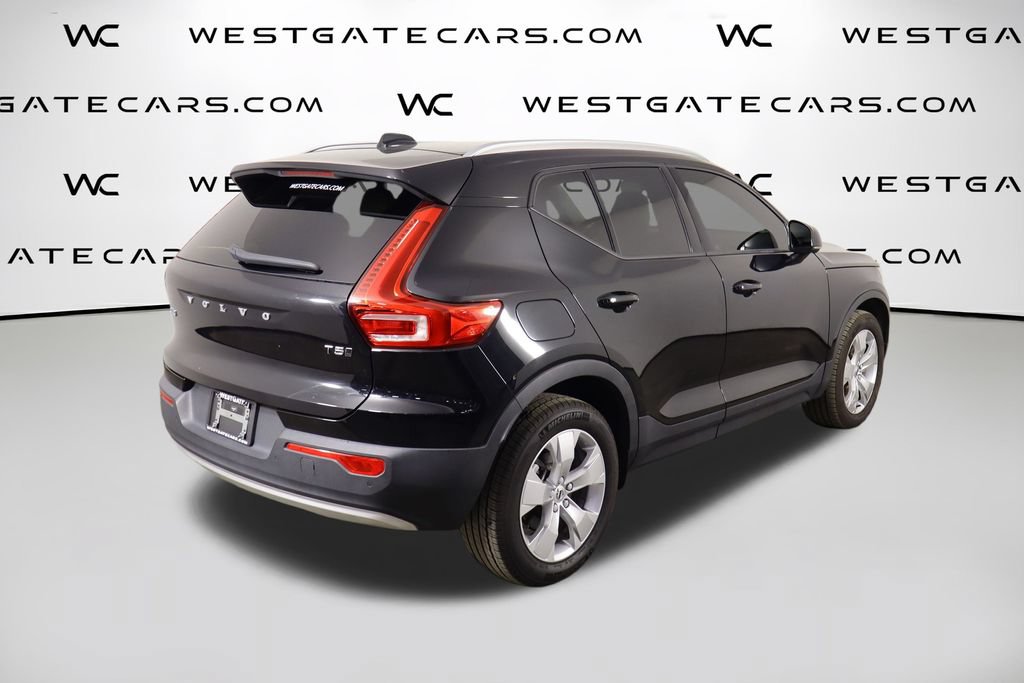 Used 2022 Volvo XC40 T5 Momentum AWD/4WD image 49