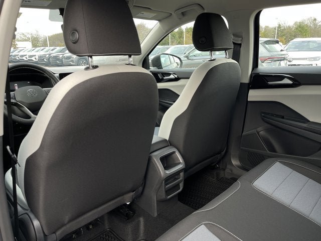 New 2026 Volkswagen Taos S FWD image 24