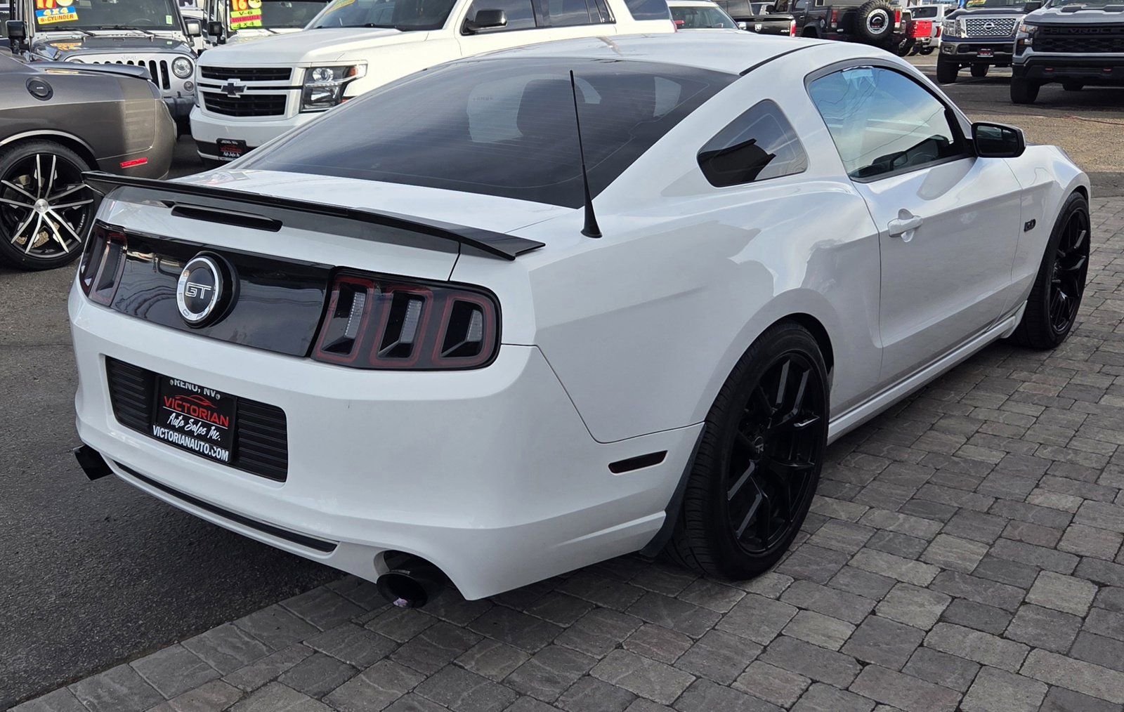 Used 2014 Ford Mustang GT image 5