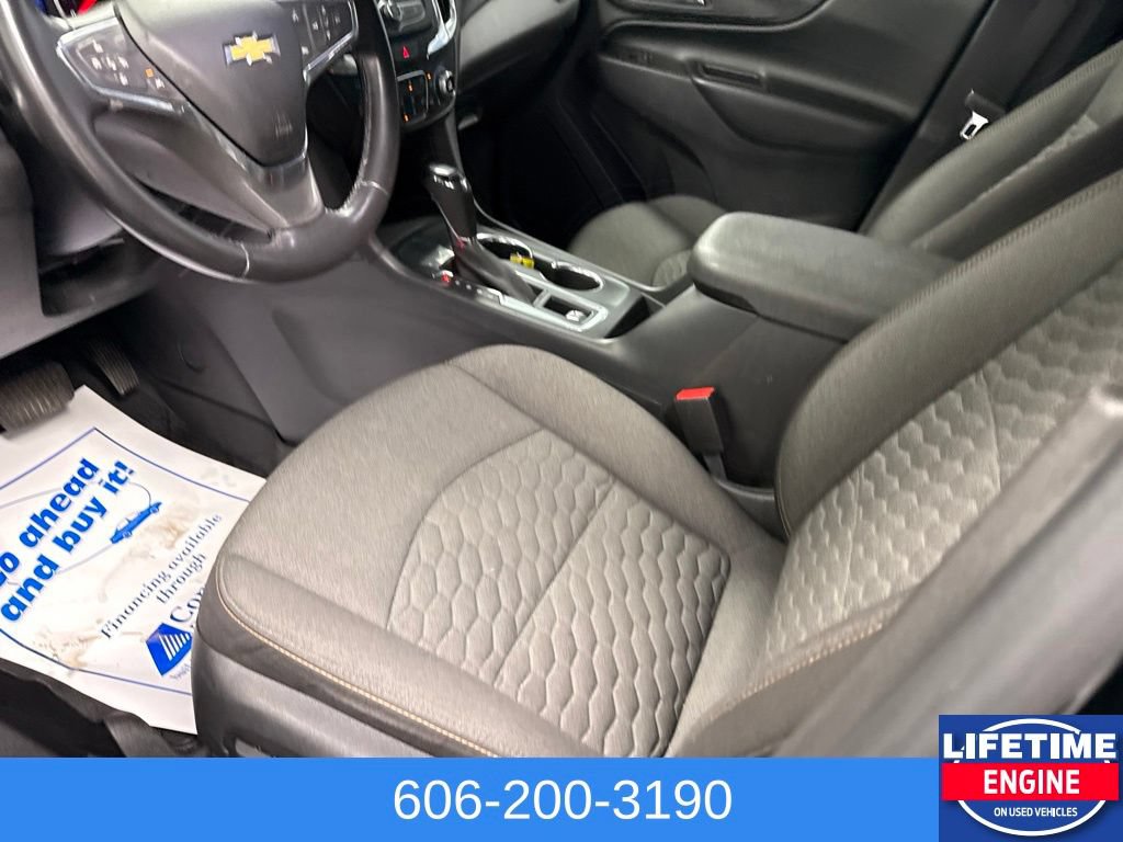 Used 2020 Chevrolet Equinox LT w/ Driver Convenience Package FWD image 28