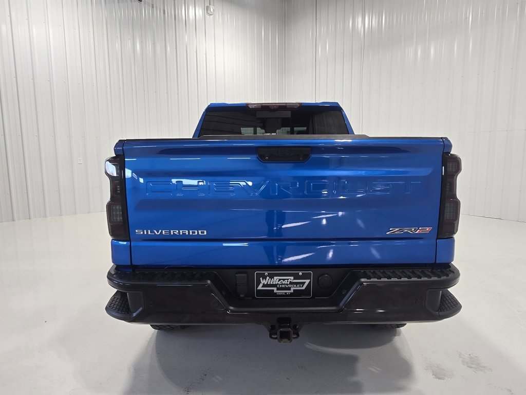 Used 2022 Chevrolet Silverado 1500 ZR2 w/ Technology Package image 7