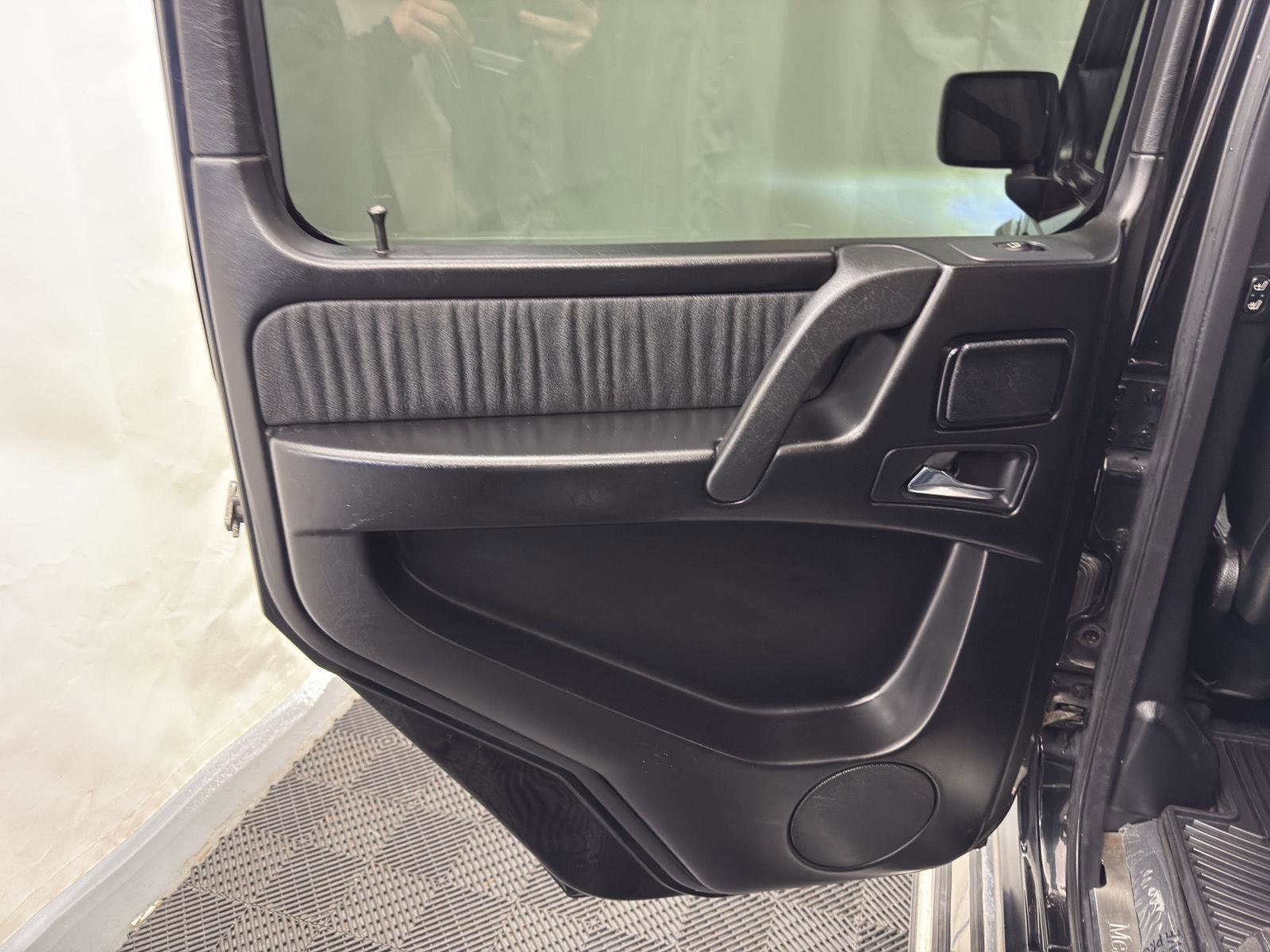 Used 2002 Mercedes-Benz G 500 image 29