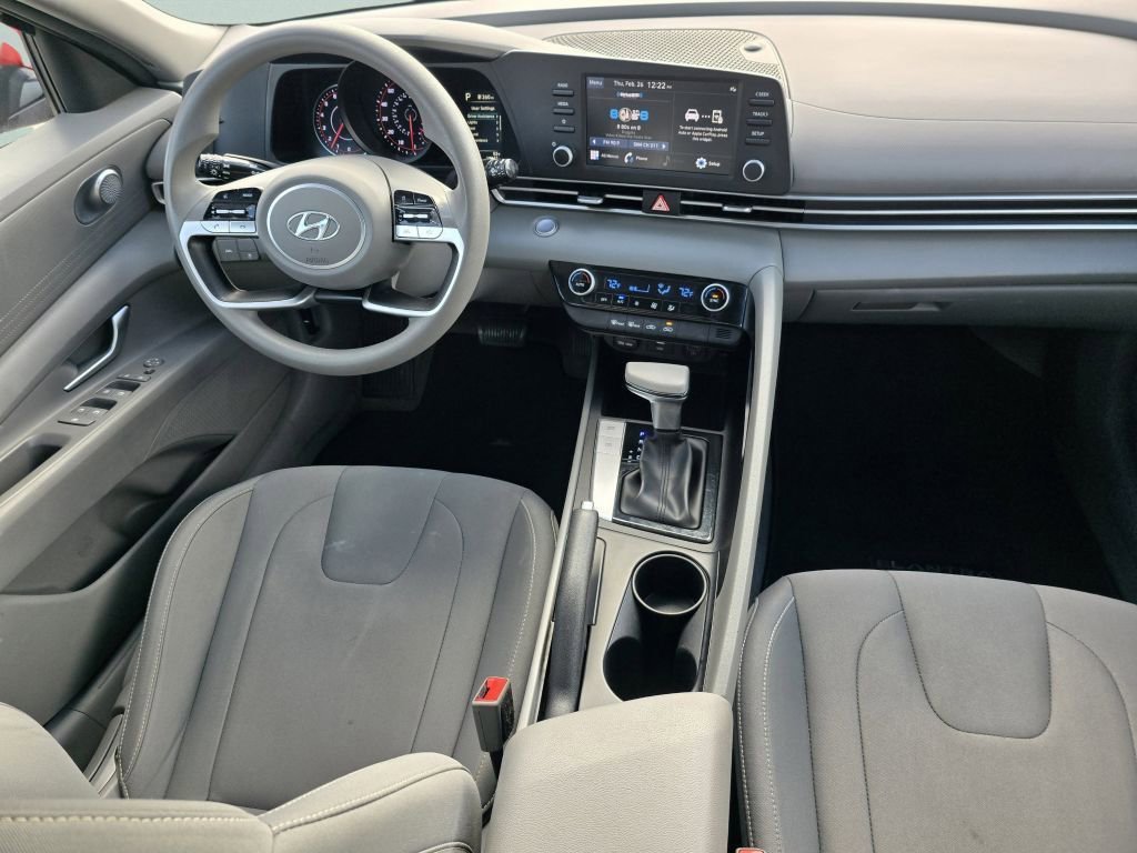 Used 2023 Hyundai Elantra SEL w/ Cargo Package image 28