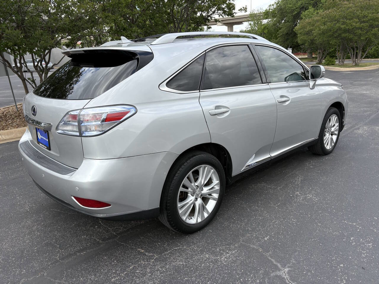 Used 2011 Lexus RX 450h AWD w/ Premium Pkg image 3