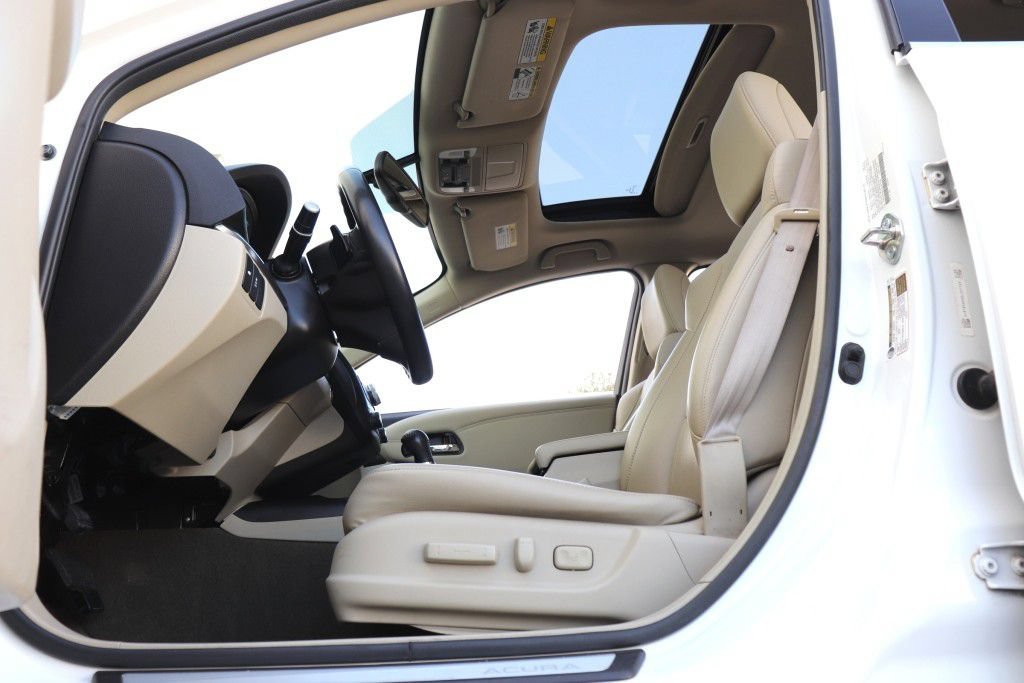 Used 2016 Acura RDX w/ Technology Package FWD image 38