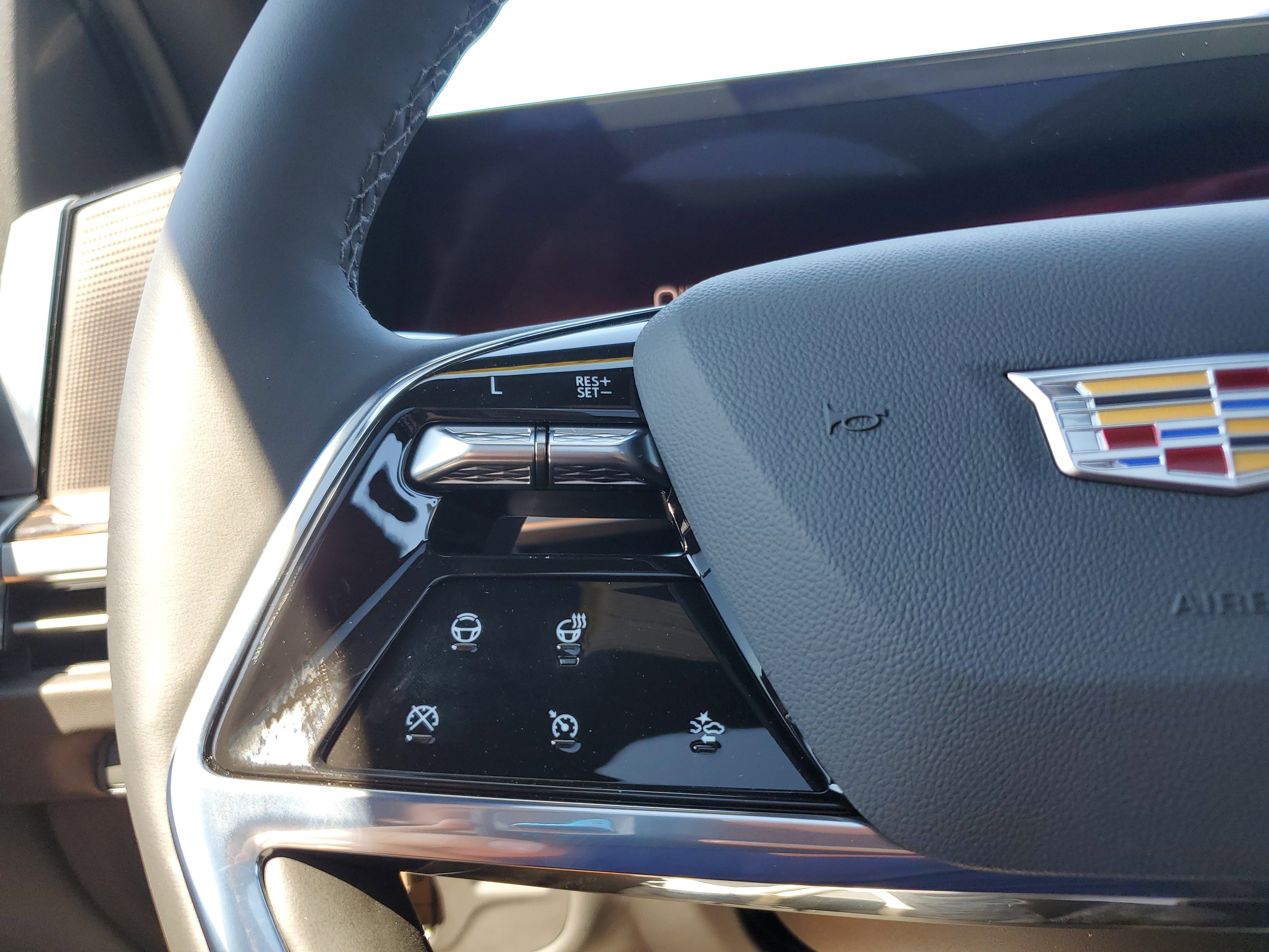 New 2025 Cadillac Escalade Premium Luxury w/ LPO, Radiant Package image 17
