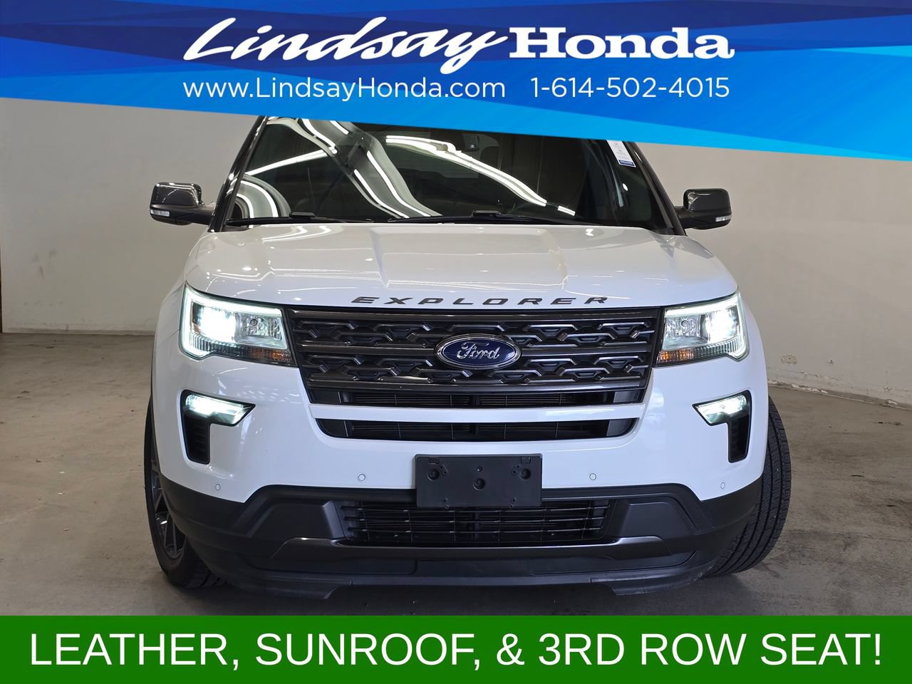 Used 2018 Ford Explorer XLT w/ Equipment Group 202A FWD image 2