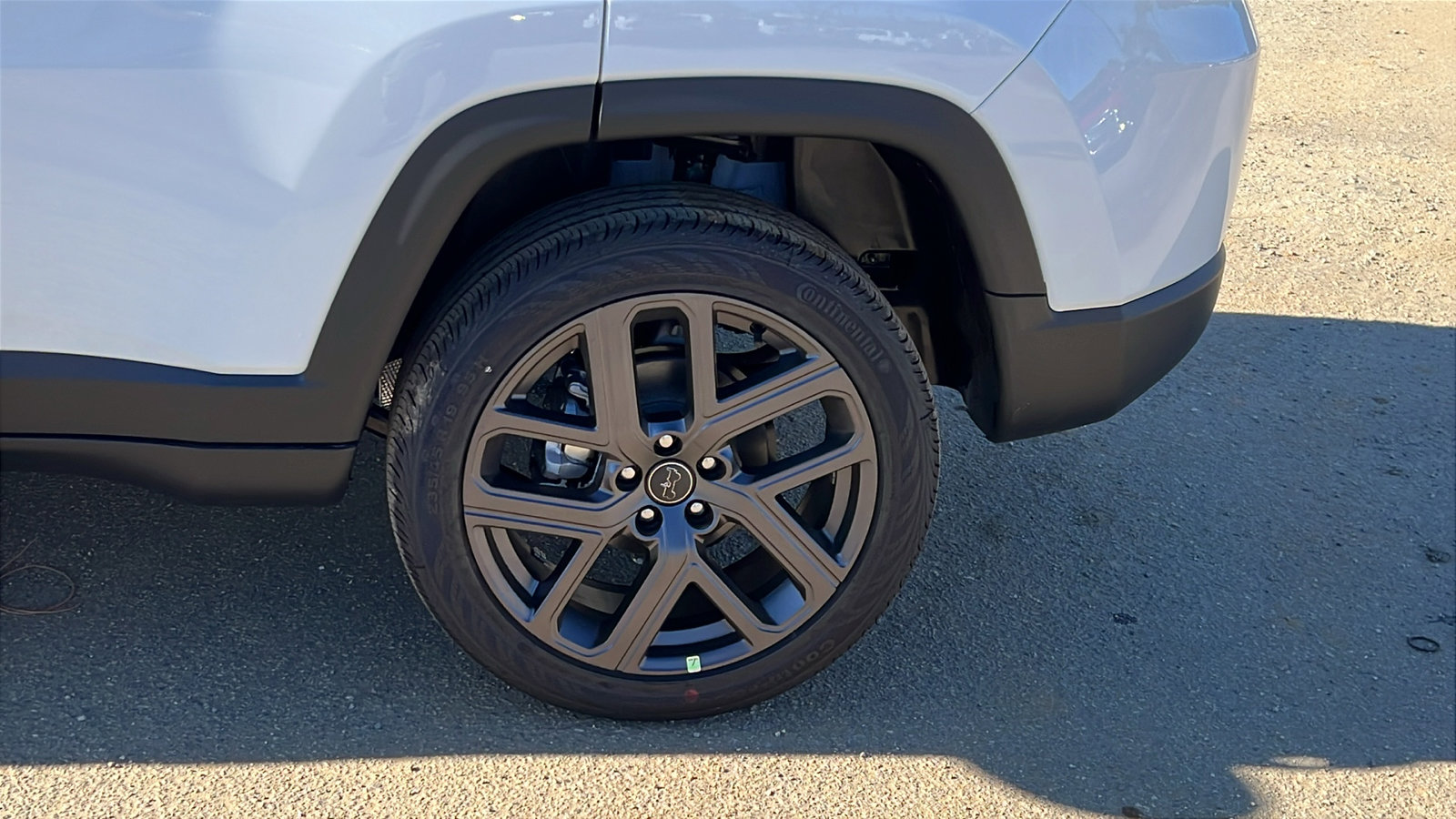 New 2026 Jeep Compass Latitude AWD/4WD image 12