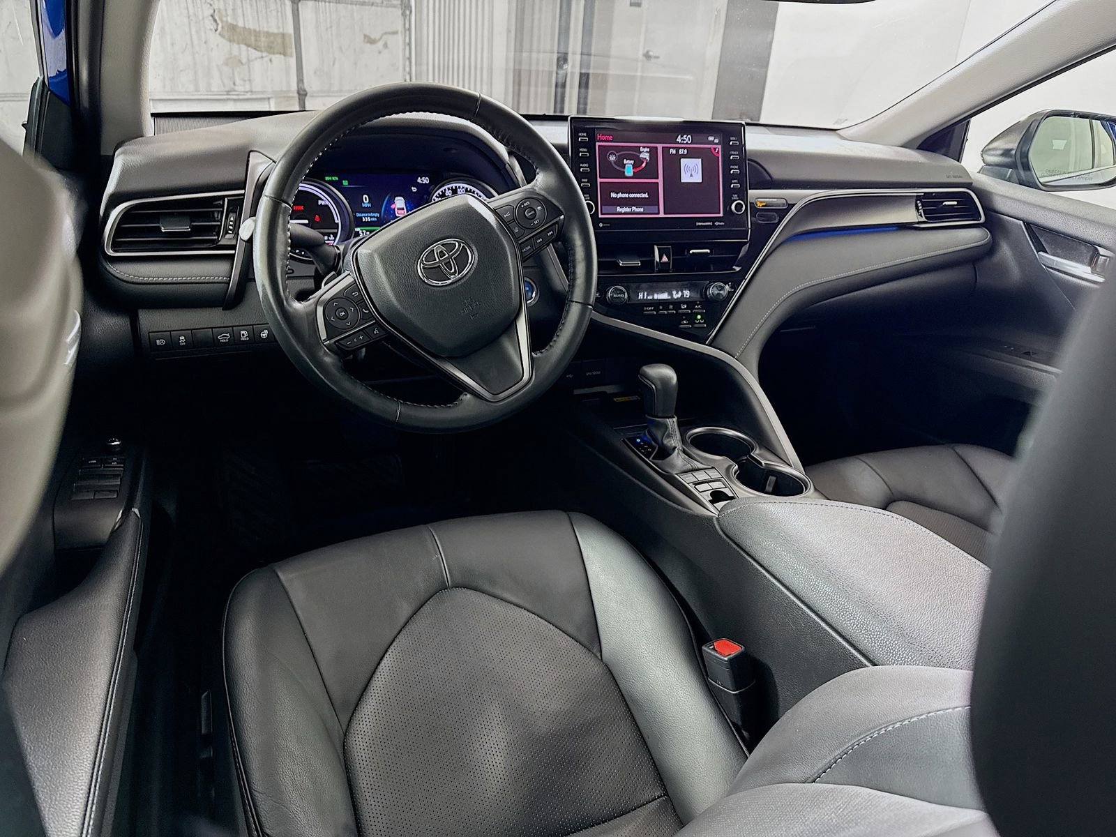 Used 2023 Toyota Camry XSE w/ Cold Weather Package FWD image 19