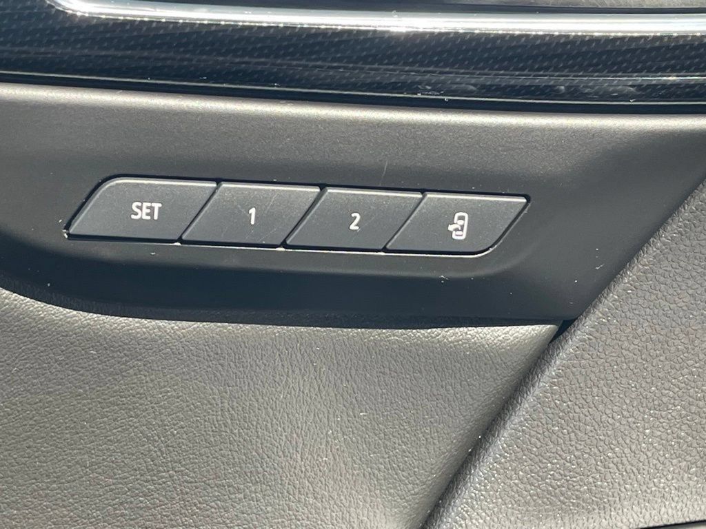 Used 2023 Buick Envision Essence AWD/4WD image 24