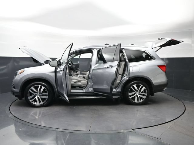 Used 2016 Honda Pilot Elite image 44