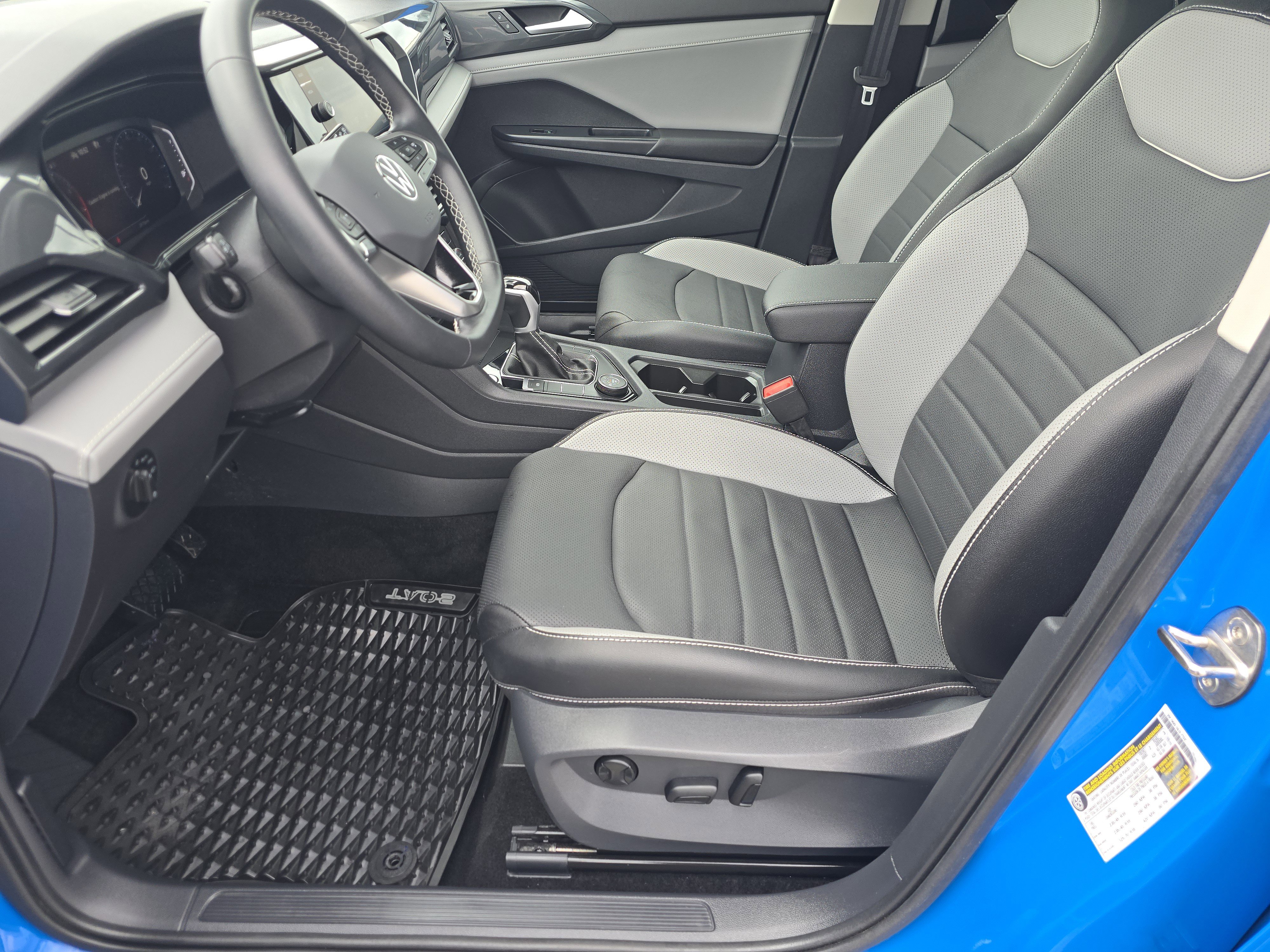 Certified 2023 Volkswagen Taos SEL AWD/4WD image 20