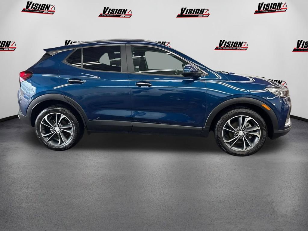 Used 2021 Buick Encore GX Select image 4