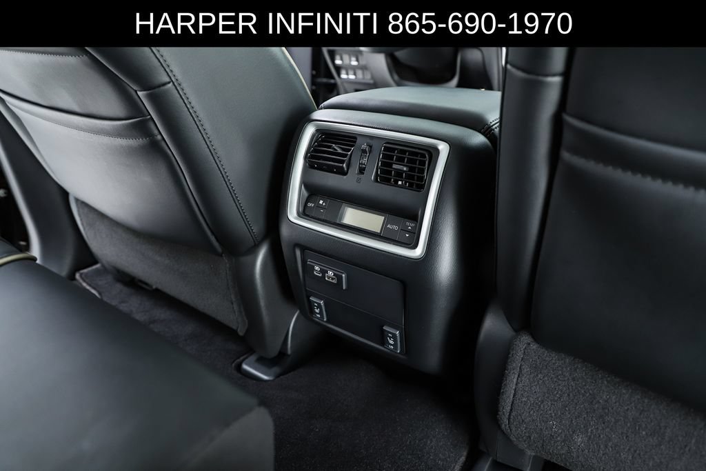Used 2020 INFINITI QX60 Luxe w/ Sensory Package FWD image 39