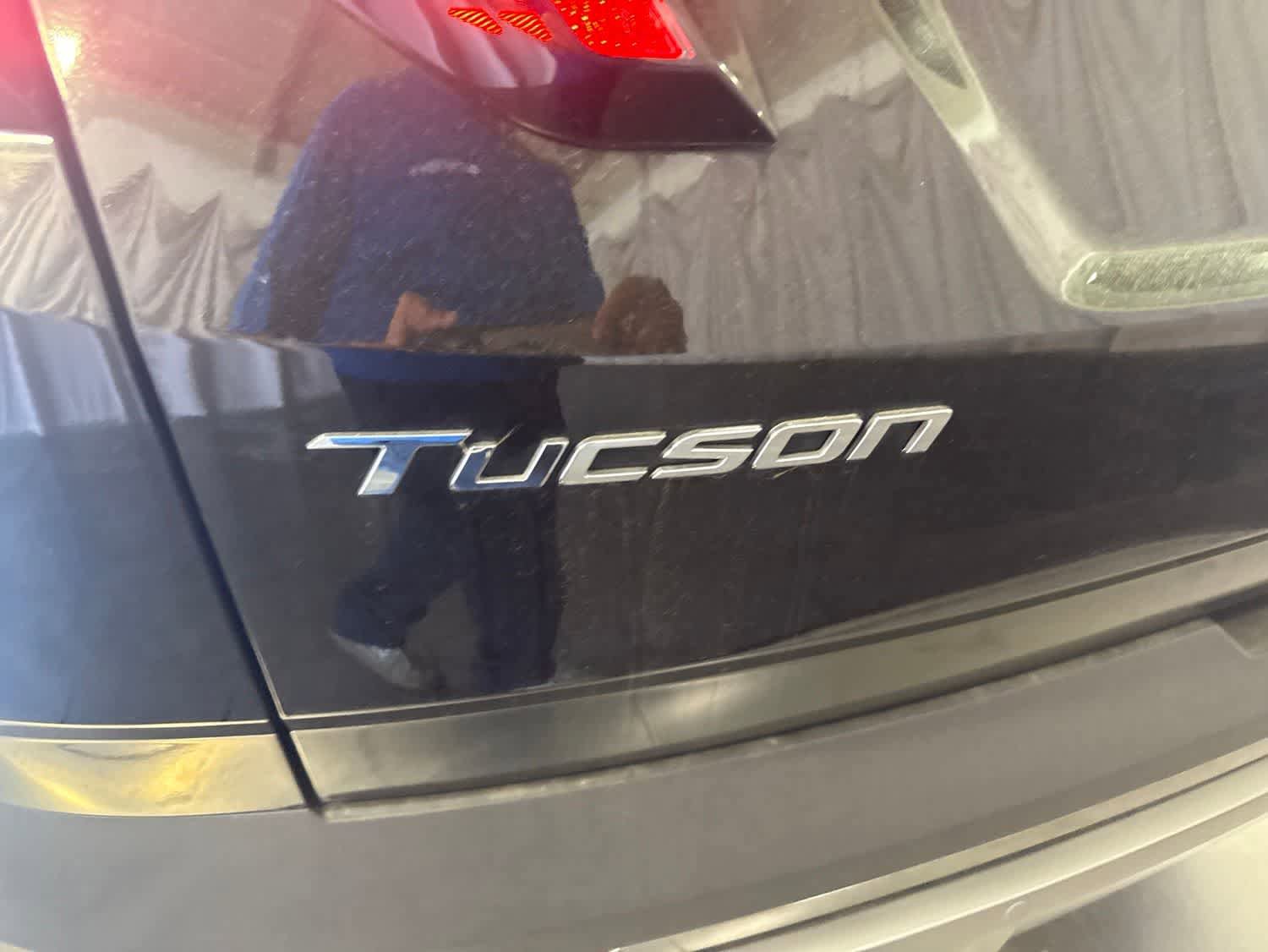 Certified 2024 Hyundai Tucson Limited AWD/4WD image 13