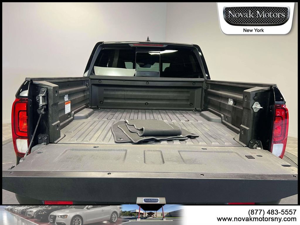 Used 2023 Honda Ridgeline Black Edition image 12