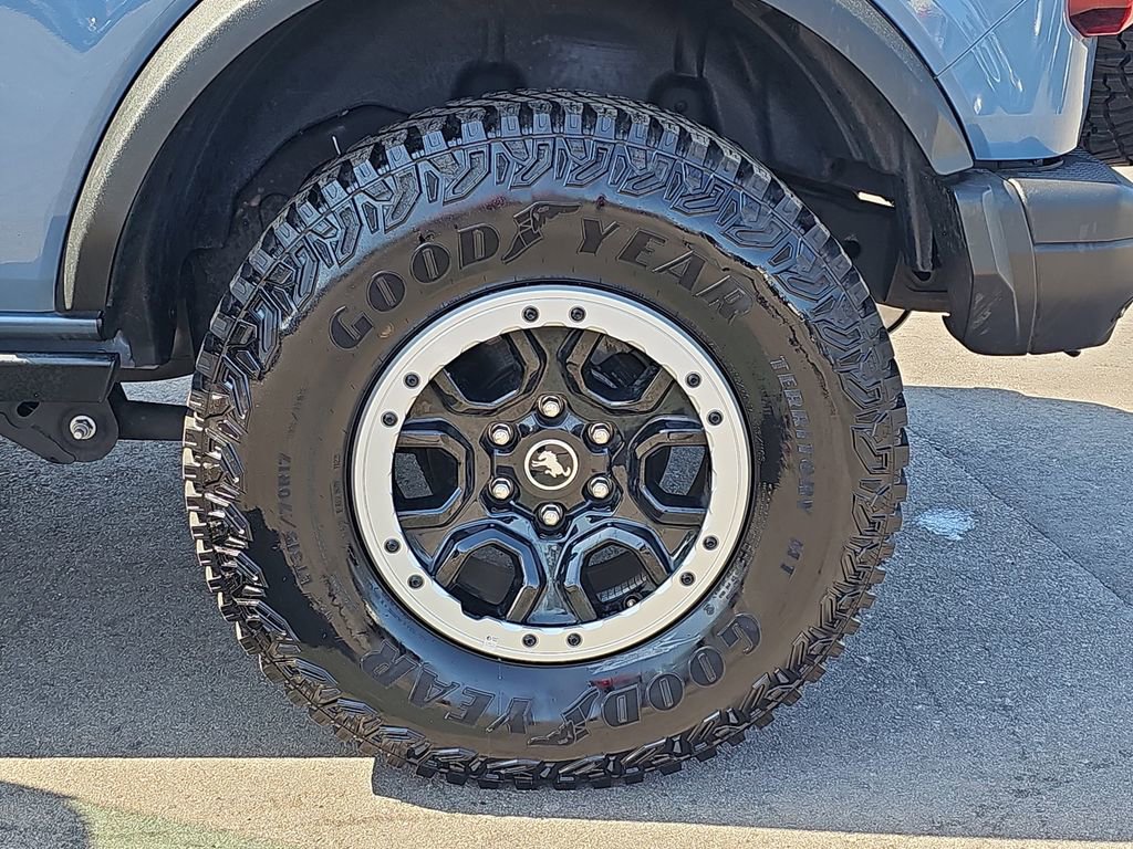 Used 2023 Ford Bronco Black Diamond w/ Sasquatch Package image 37