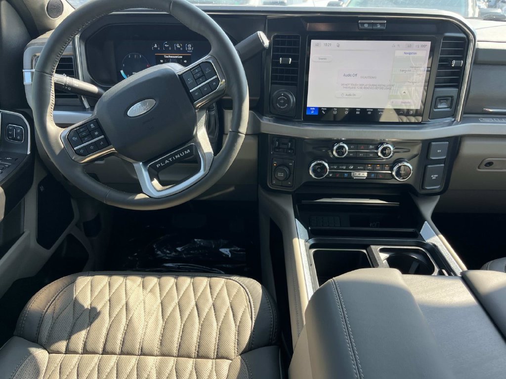 New 2027 Ford F350 Platinum w/ Platinum Plus Package AWD/4WD image 17