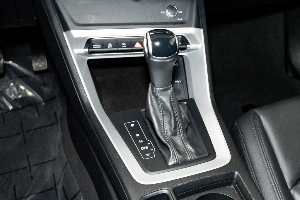 Used 2025 Audi Q3 2.0T Premium AWD/4WD image 21