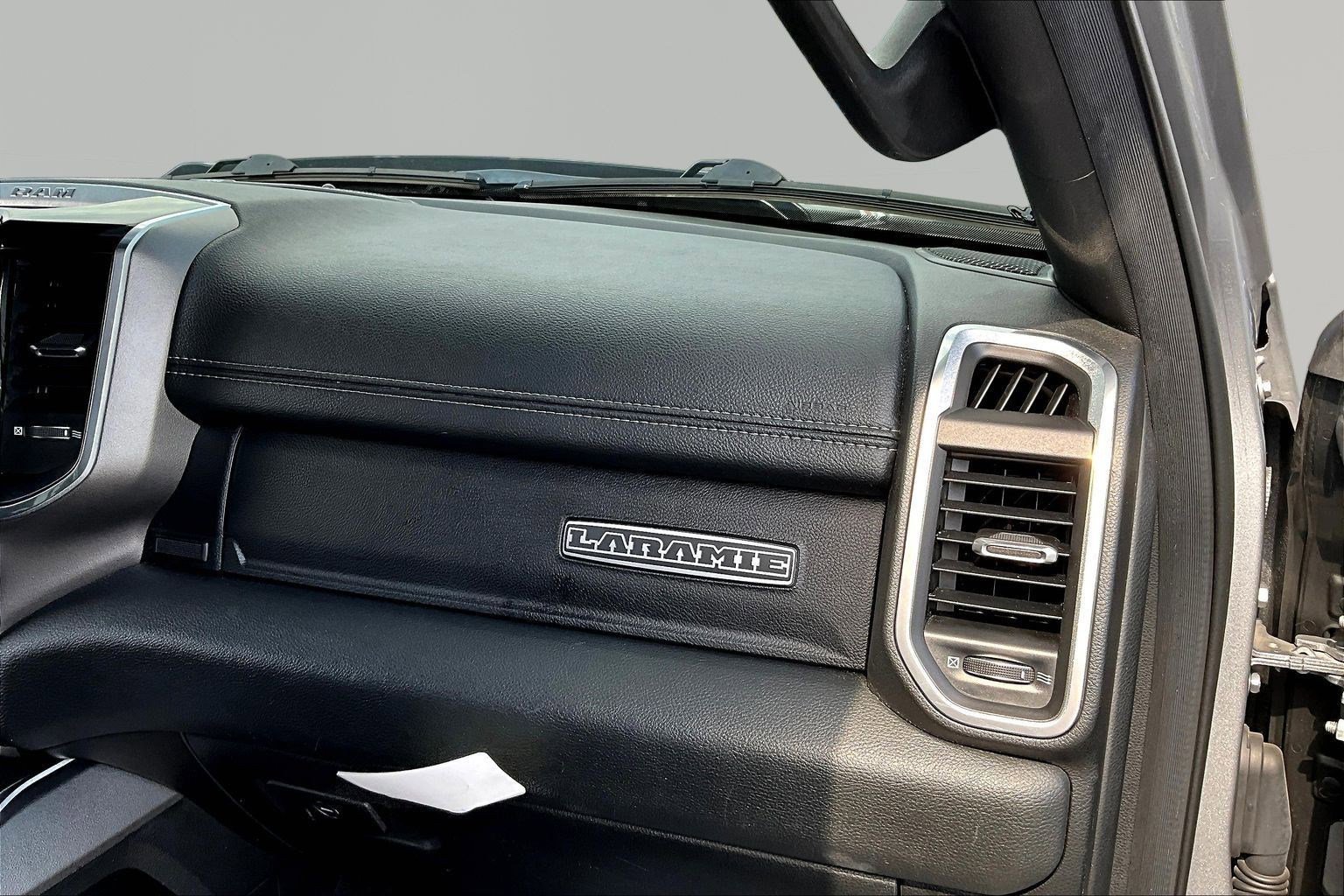 Used 2020 RAM 1500 Laramie w/ Sport Appearance Package image 27