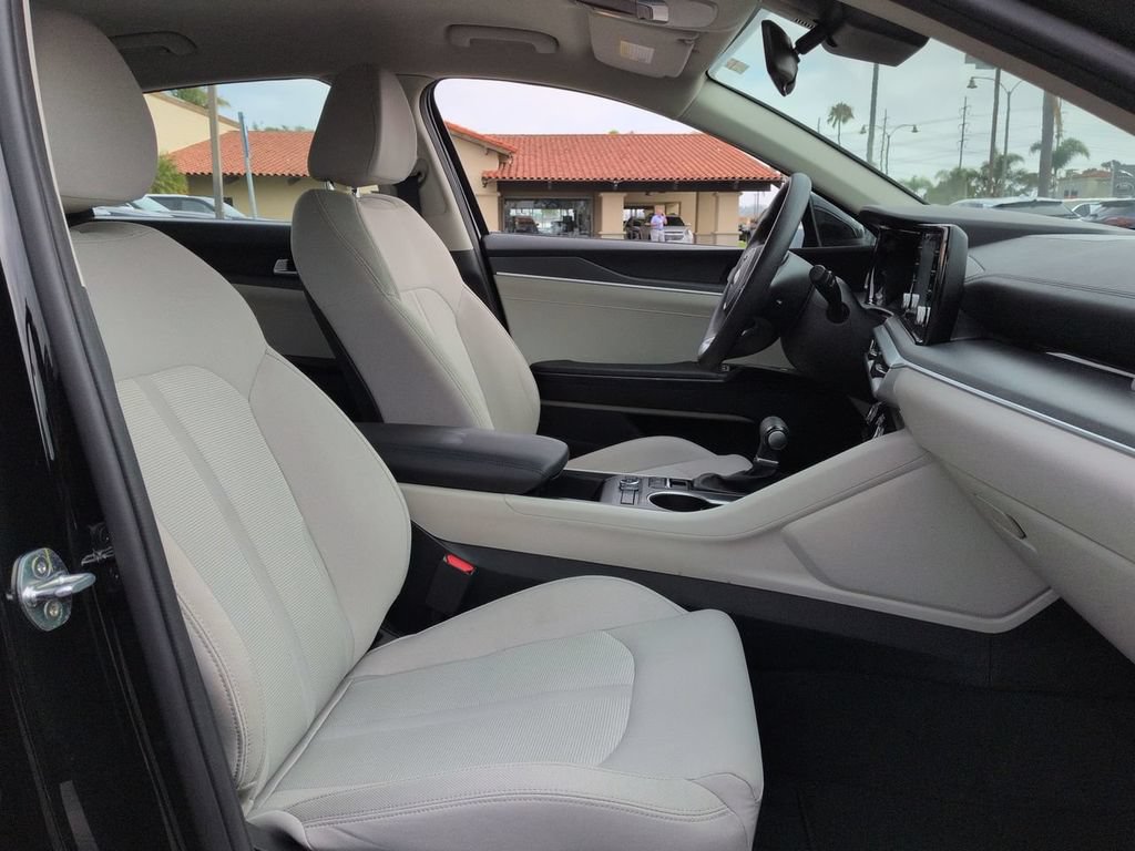 Used 2021 Kia K5 LXS FWD image 29