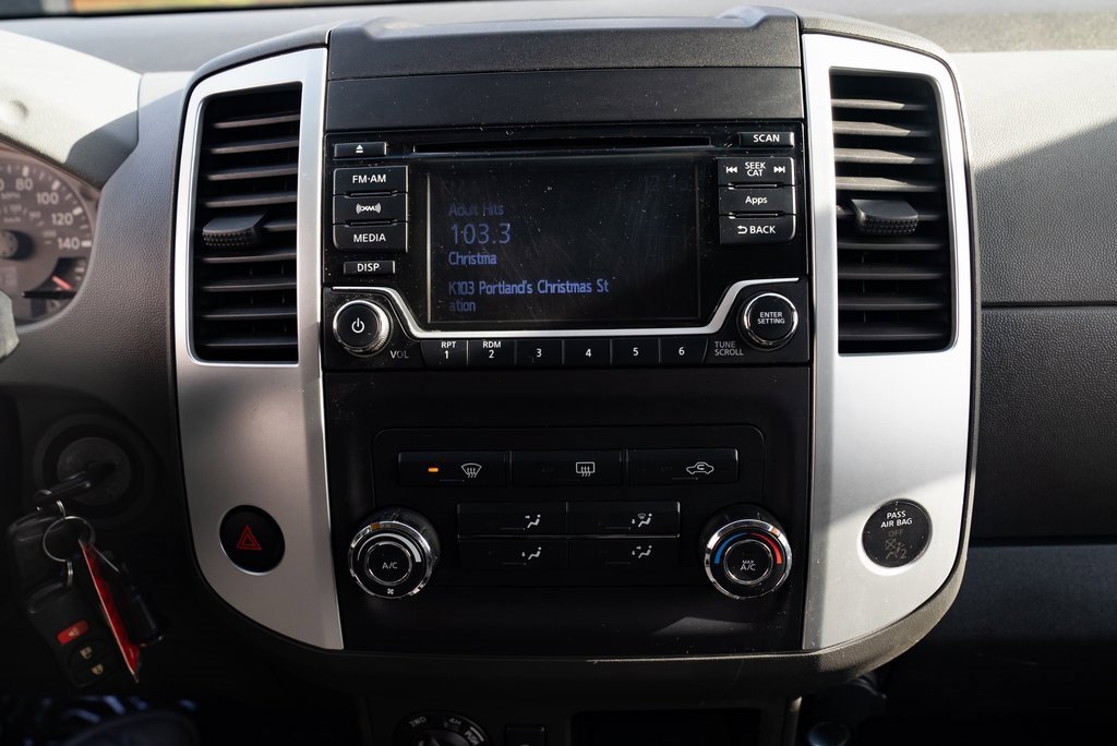 Used 2015 Nissan Xterra S image 13