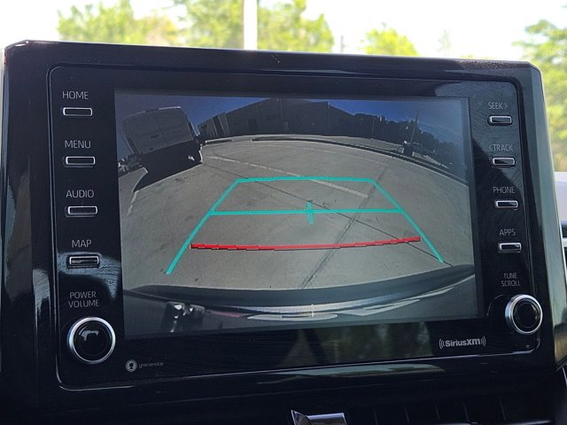 Used 2021 Toyota Corolla LE image 15