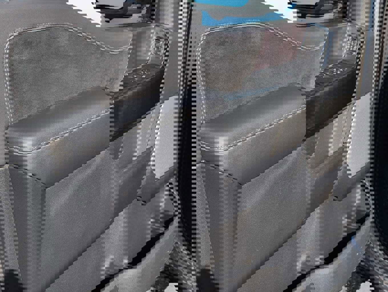 New 2026 Ford F150 Platinum w/ Equipment Group 702A High image 10