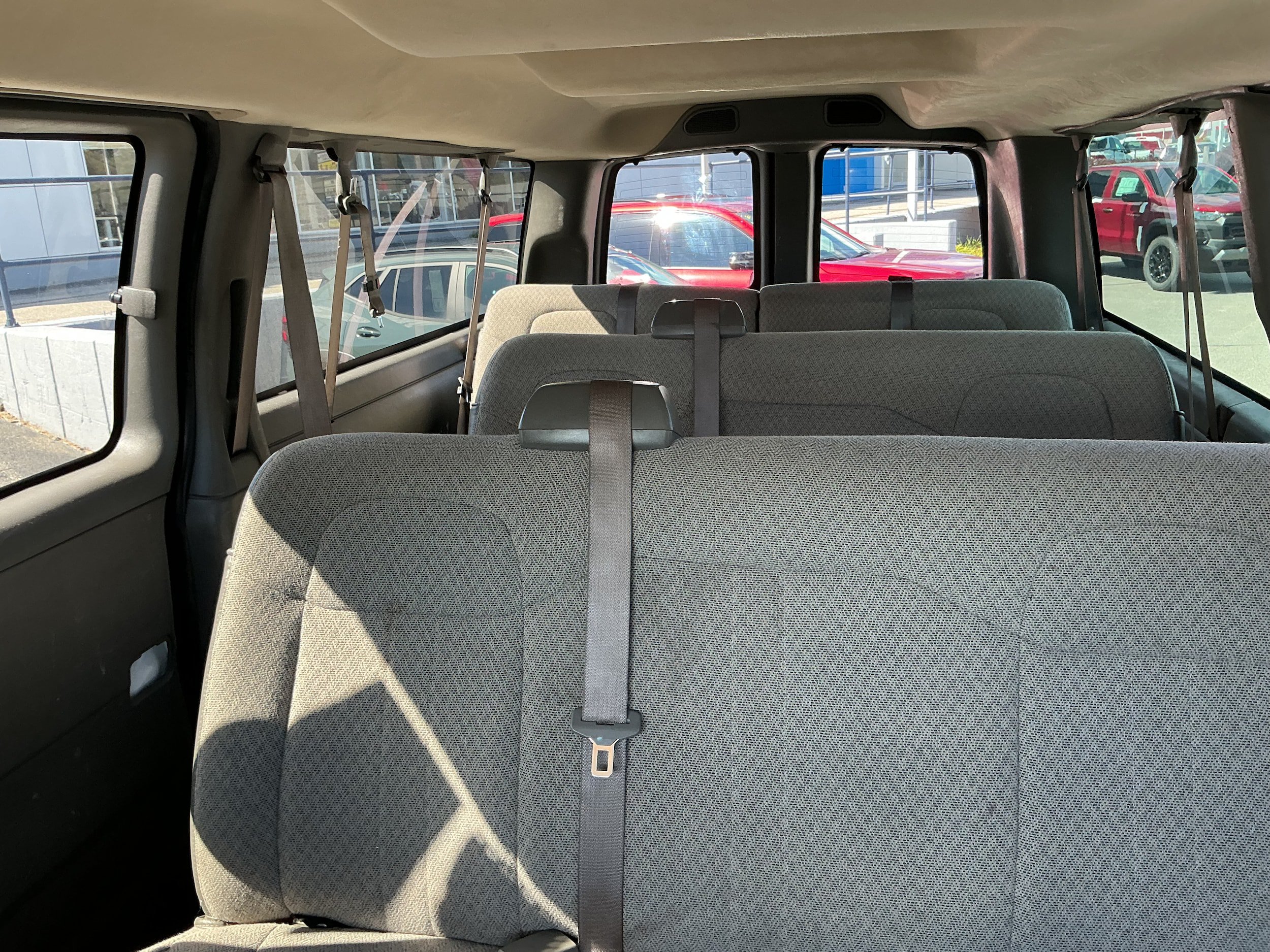 Used 2023 Chevrolet Express 3500 LS RWD image 10