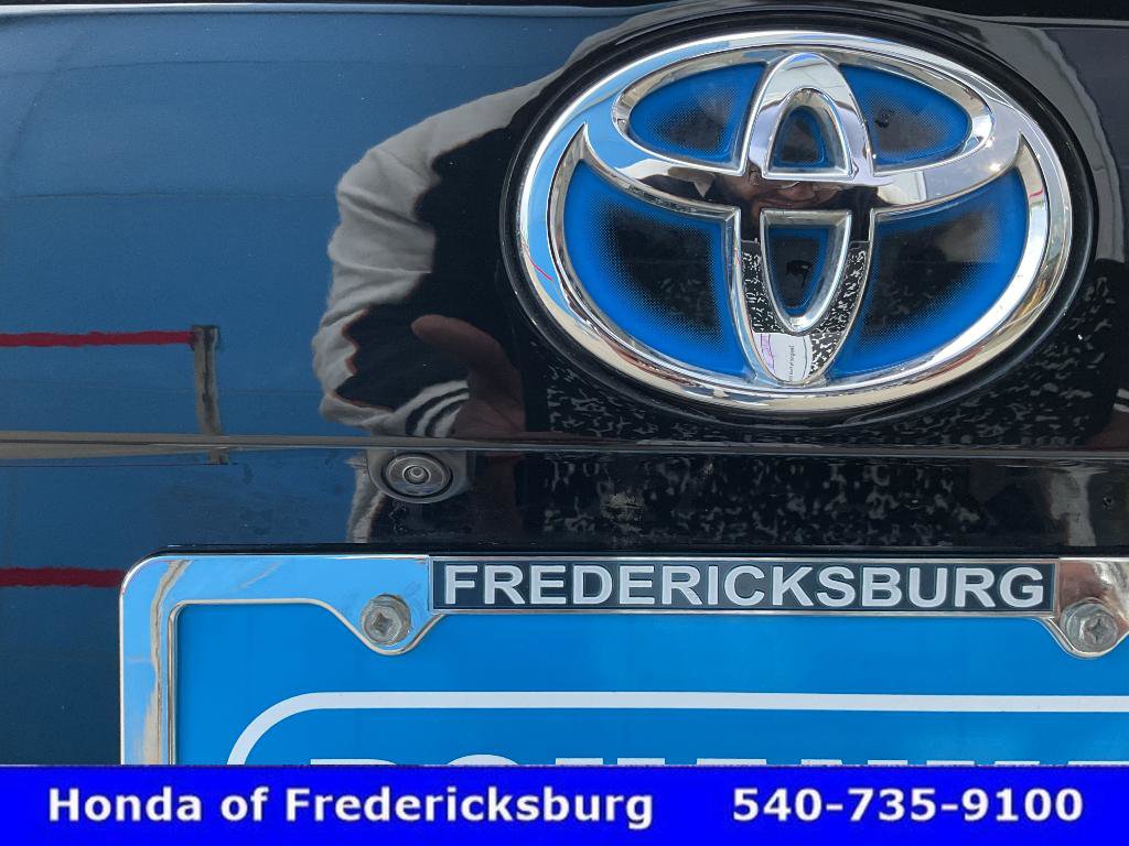 Used 2024 Toyota RAV4 XLE w/ Convenience Package AWD/4WD image 14