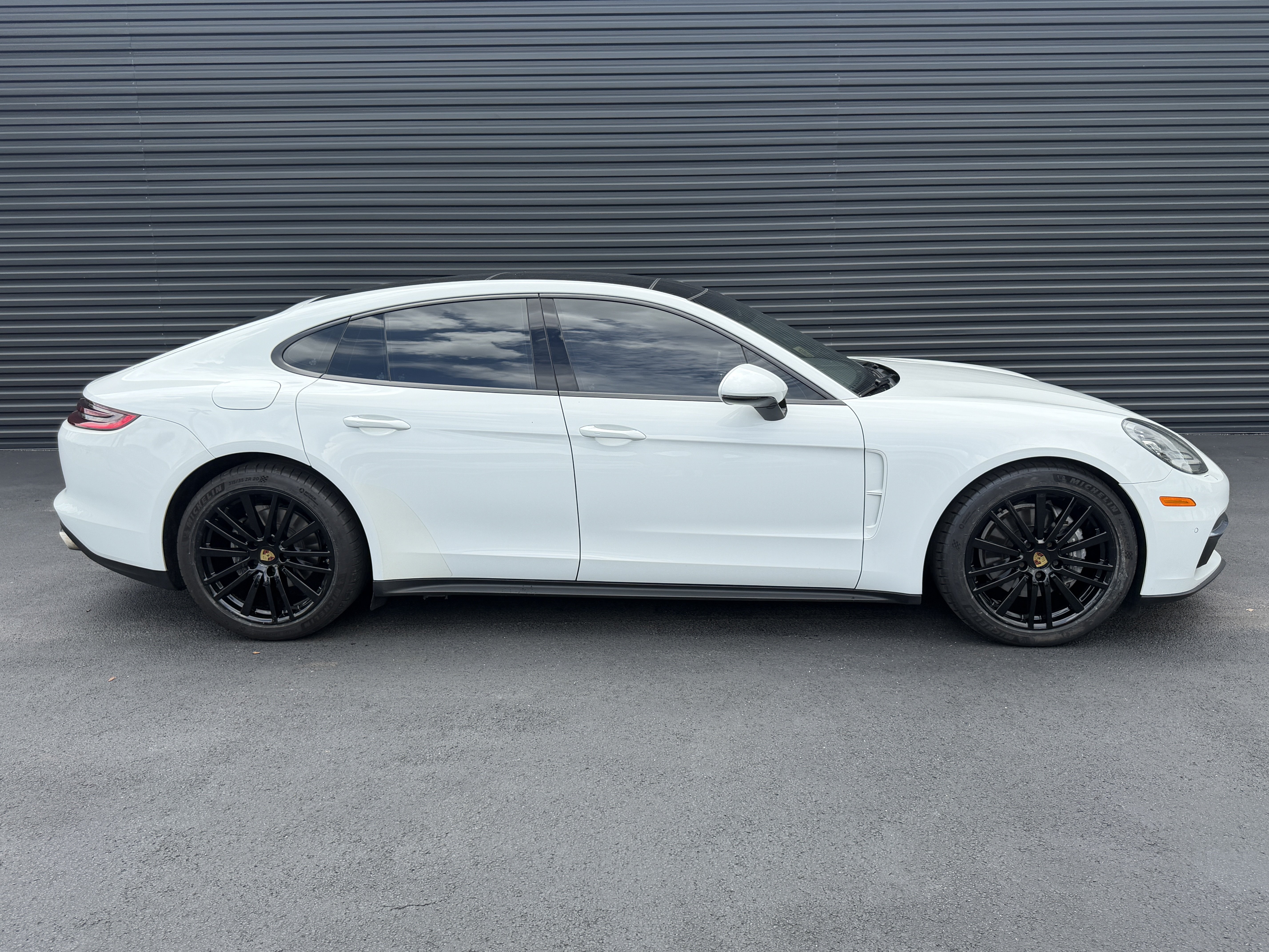 Certified 2018 Porsche Panamera 4 AWD/4WD image 8