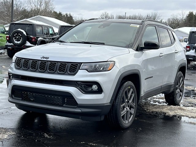New 2026 Jeep Compass Limited image 38