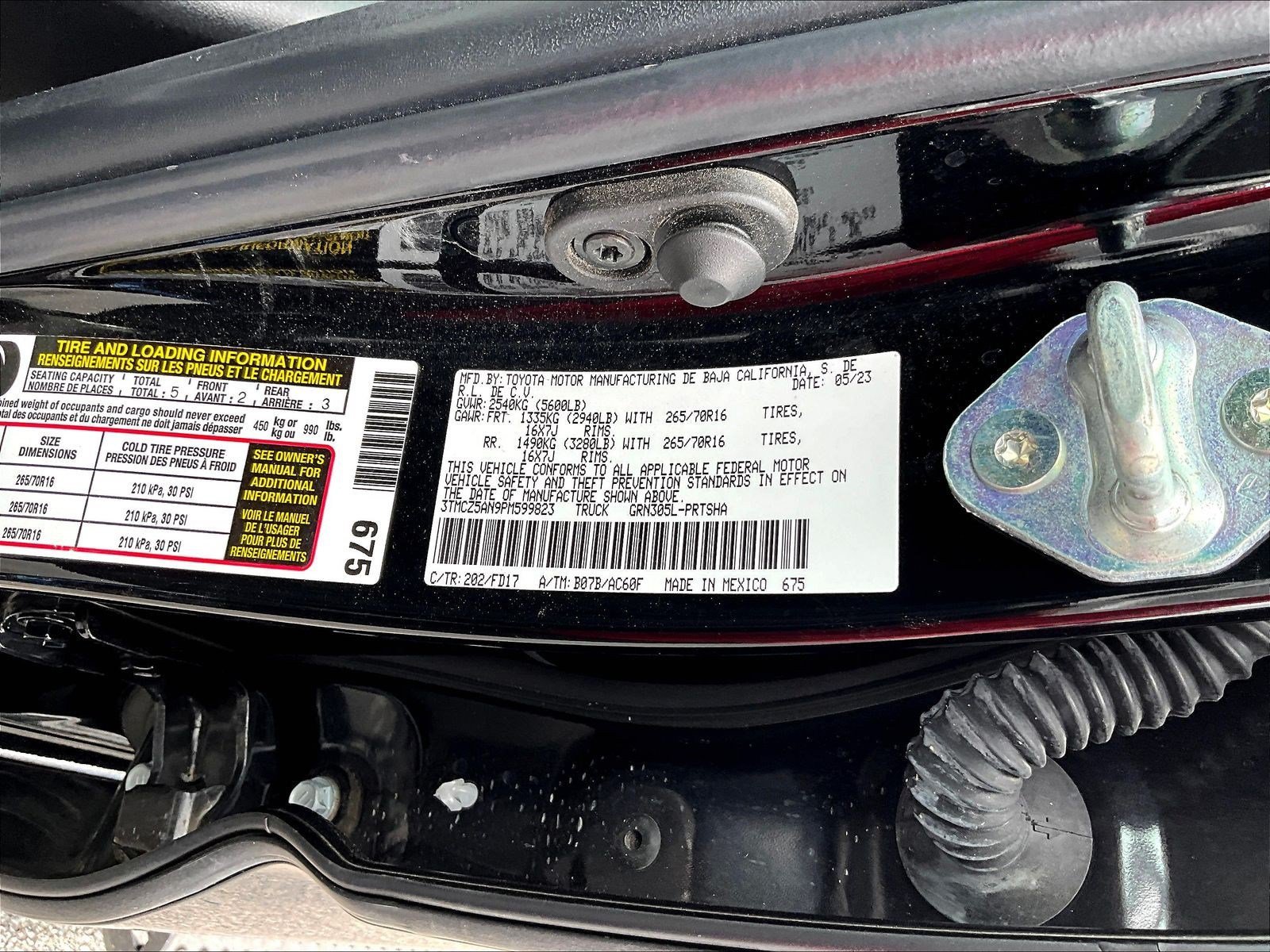 Used 2023 Toyota Tacoma TRD Off-Road AWD/4WD image 19
