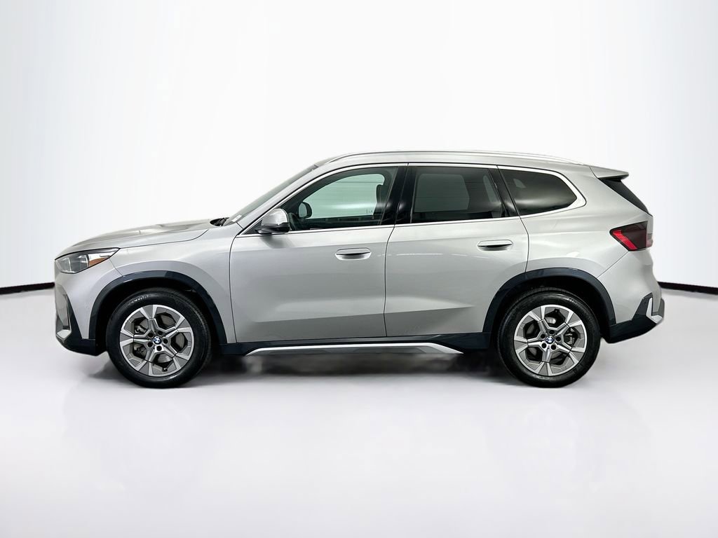 Certified 2025 BMW X1 xDrive28i w/ Premium Package image 8
