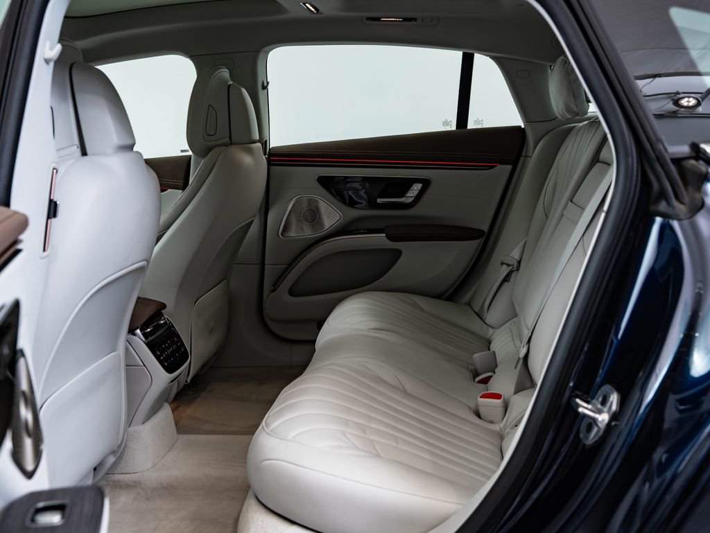 Certified 2023 Mercedes-Benz EQS 580 4MATIC Sedan image 46