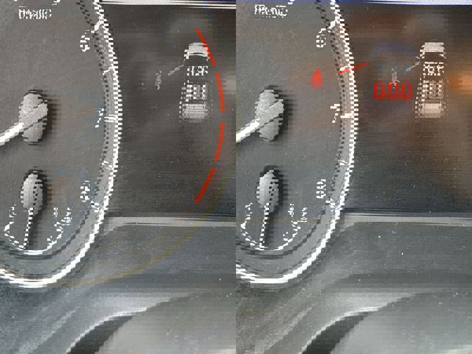 Used 2024 Nissan Rogue S image 32