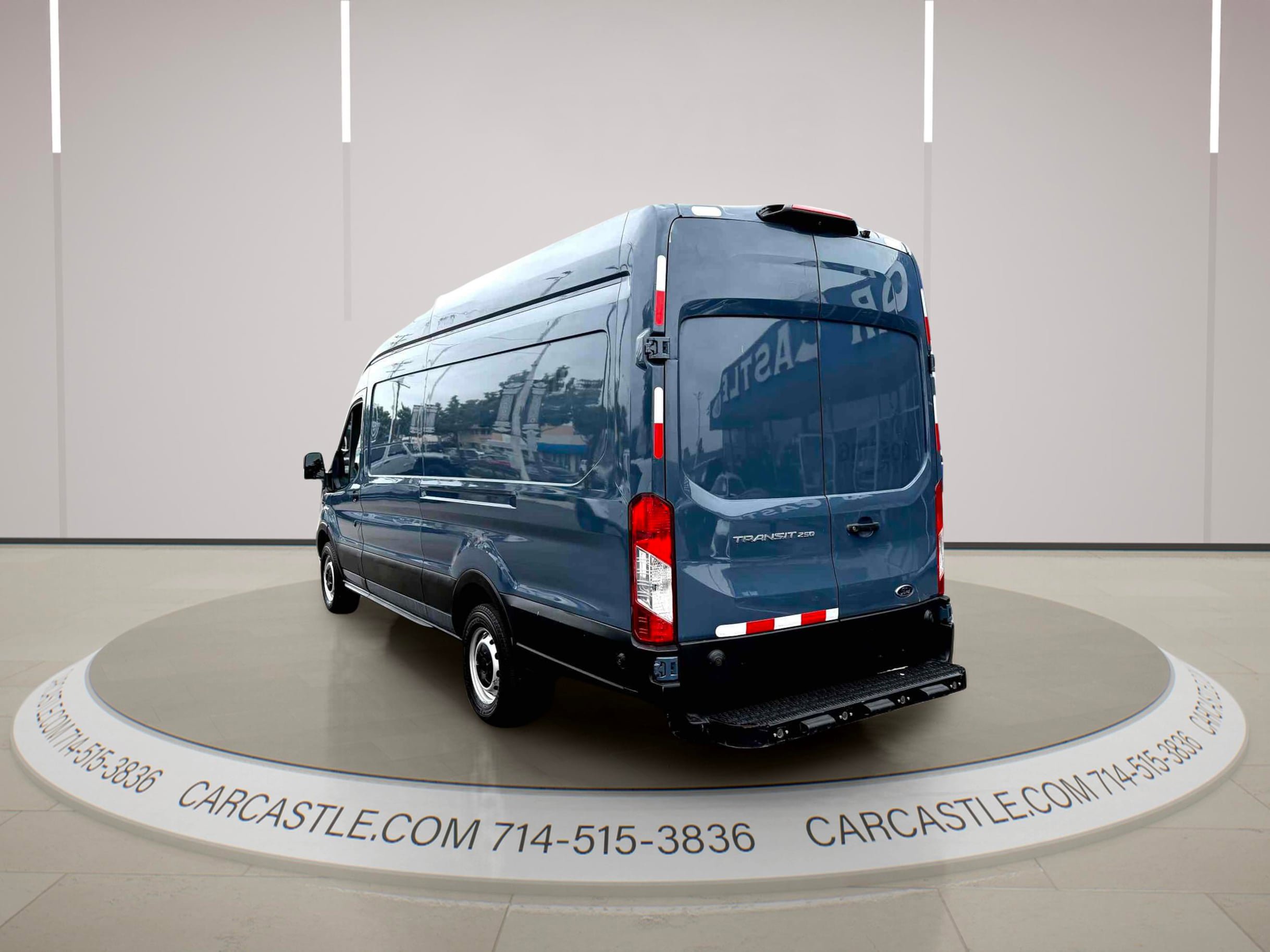 Used 2019 Ford Transit 250 148 High Roof Extended RWD image 7