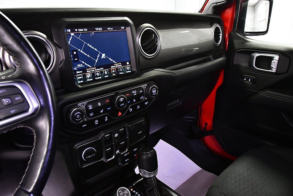 Used 2022 Jeep Wrangler Unlimited Sahara w/ Dual Top Group image 19