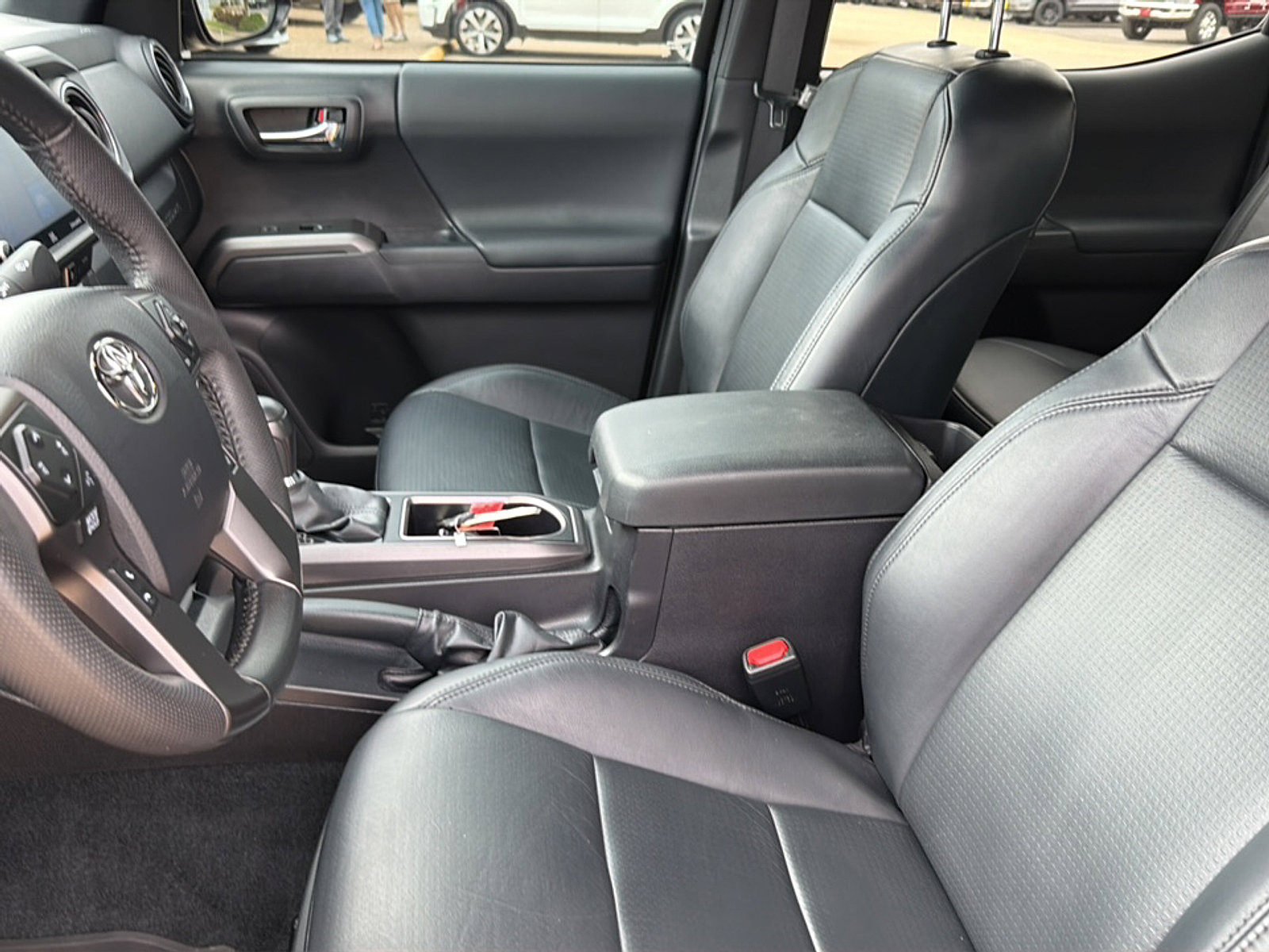 Used 2023 Toyota Tacoma TRD Sport w/ TRD Premium Sport Package AWD/4WD image 22