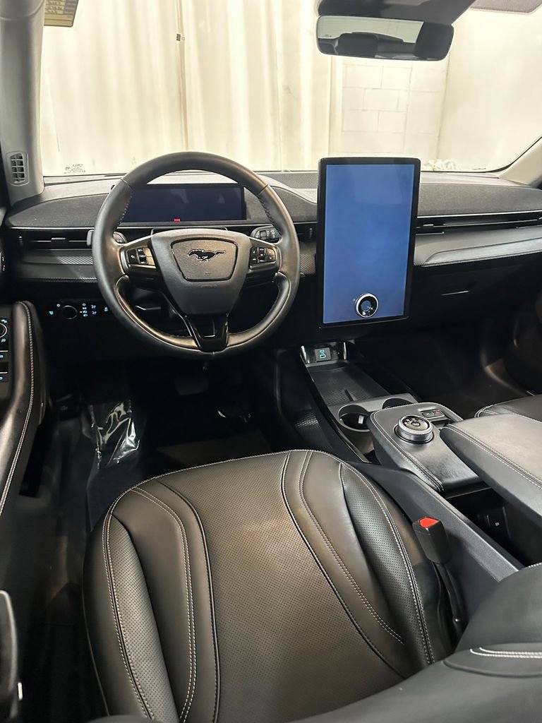Used 2023 Ford Mustang Mach-E Premium AWD/4WD image 25