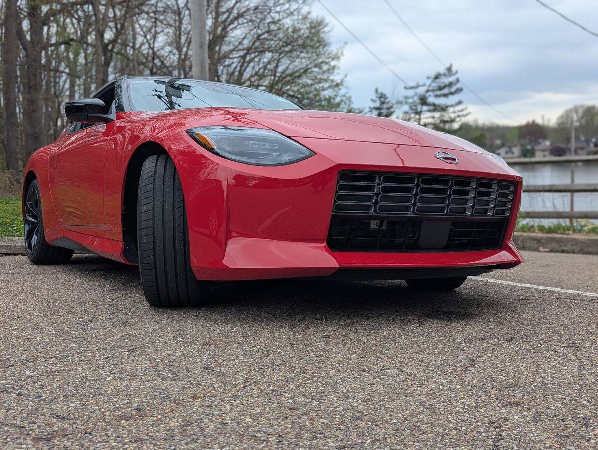 New 2026 Nissan Z Performance w/ Floor Mat Package RWD image 2