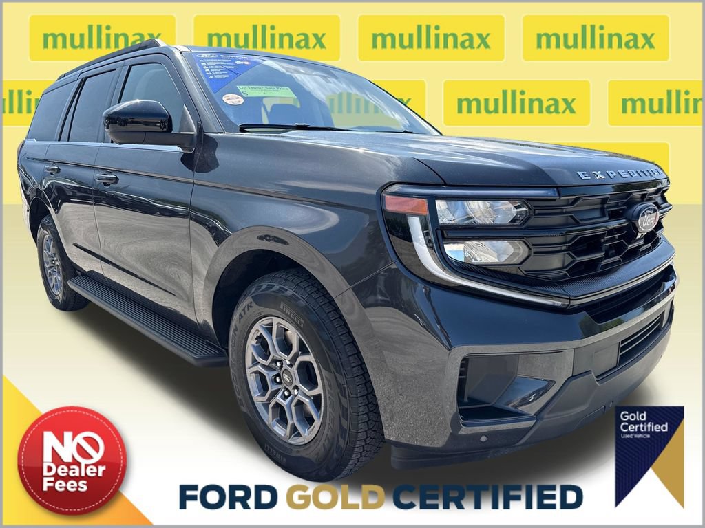 Certified 2025 Ford Expedition Active RWD image 1