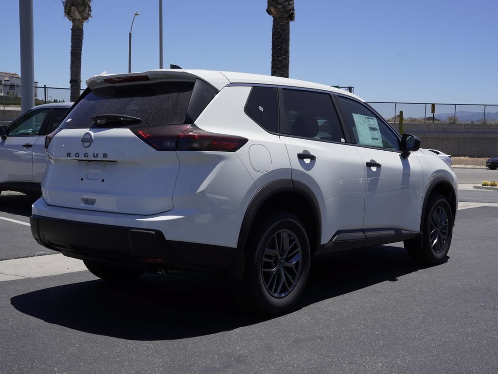 New 2026 Nissan Rogue S FWD image 4