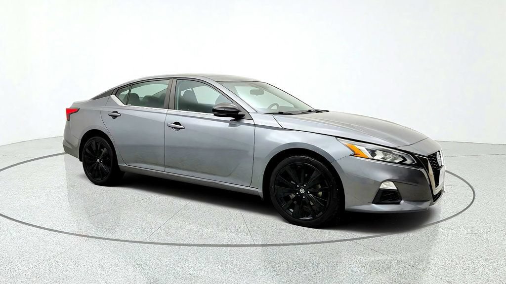 Used 2020 Nissan Altima 2.5 SR w/ Premium Package AWD/4WD image 3