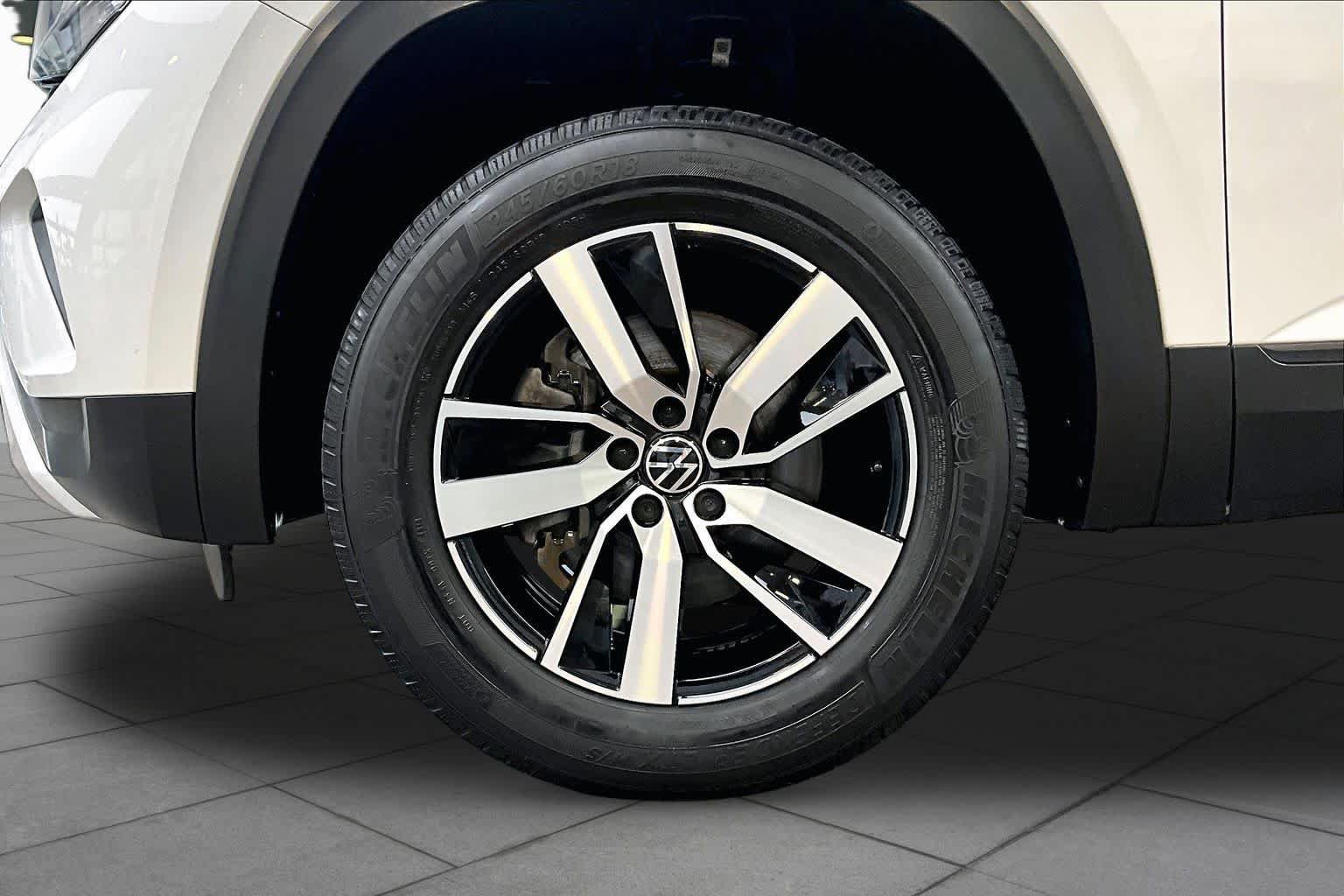 Used 2022 Volkswagen Atlas SE FWD image 11
