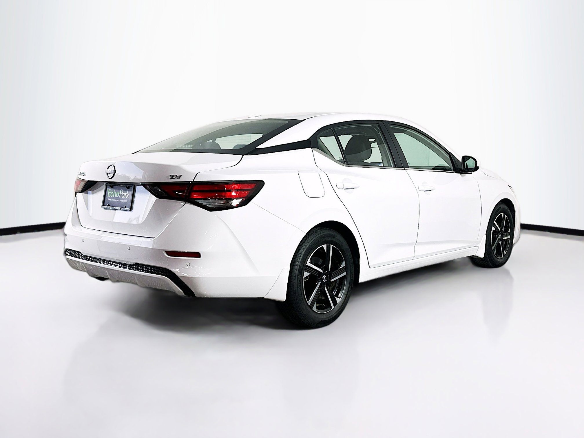 Used 2024 Nissan Sentra SV image 9