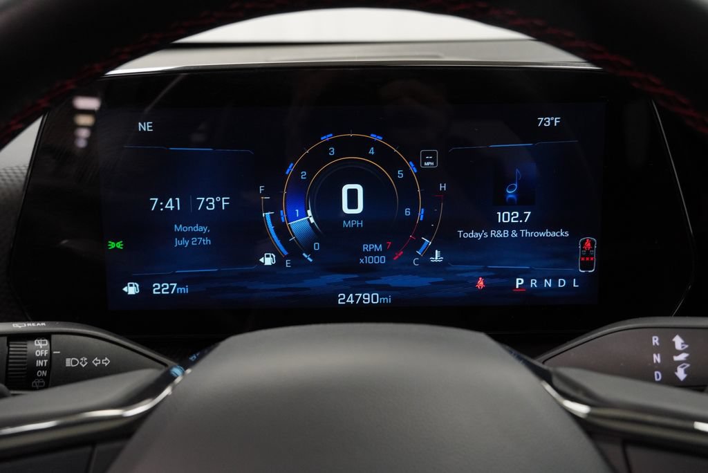 Certified 2025 Chevrolet Equinox RS w/ Safety and Technology Package FWD image 18