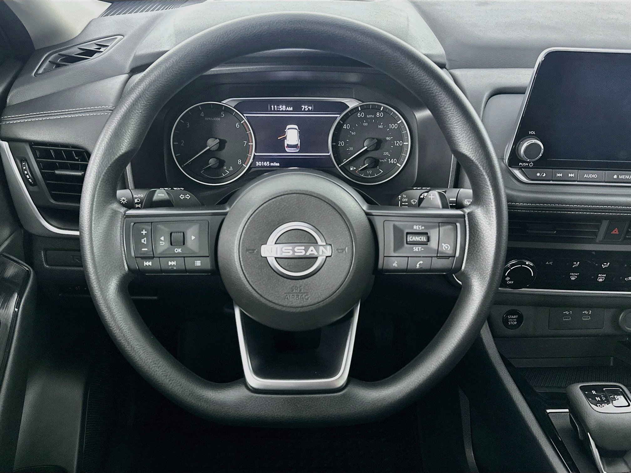 Used 2024 Nissan Rogue S FWD image 18