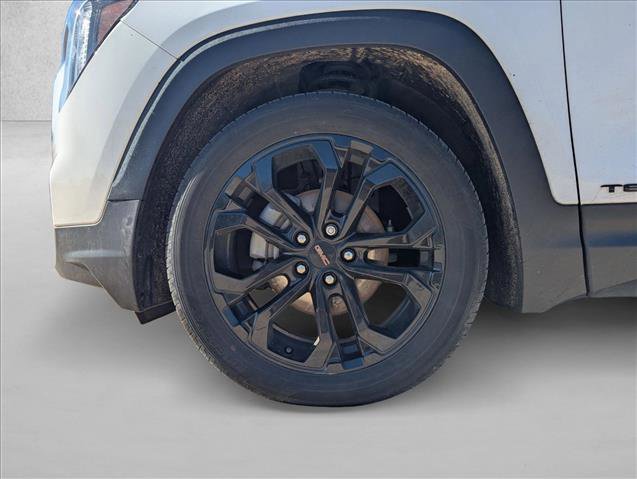 Used 2022 GMC Terrain SLE w/ Driver Convenience Package image 17